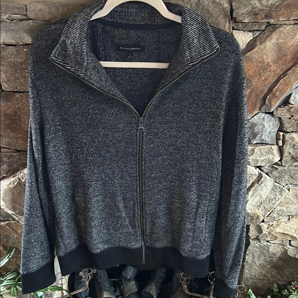 Black and Gray Zip-Up Sweater Size Large with Two Front Slit Pockets; Like New!